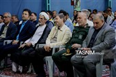 گرامیداشت شهدای کارمند در گلستان شهدای اصفهان