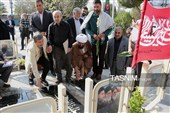 گرامیداشت شهدای کارمند در گلستان شهدای اصفهان