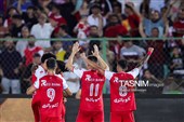 دیدار تیم‌های فوتبال پرسپولیس و ملوان بندرانزلی