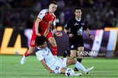دیدار تیم‌های فوتبال پرسپولیس و ملوان بندرانزلی