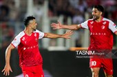 دیدار تیم‌های فوتبال پرسپولیس و ملوان بندرانزلی