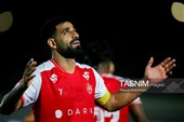 دیدار تیم‌های فوتبال پرسپولیس و ملوان بندرانزلی