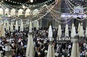 حال و هوای حرم مطهر رضوی در شب ولادت نبی اکرم صلی‌الله‌علیه‌وآله و امام صادق علیه‌السلام