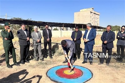 کلنگ‌زنی سایت تیراندازی با کمان خرم‌دره + تصاویر