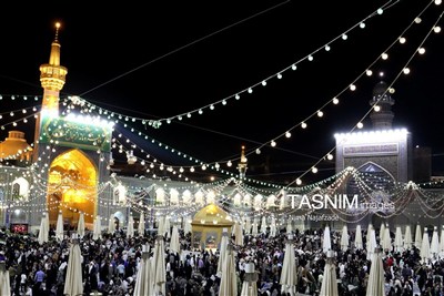 أجواء الحرم الرضوی المطهر فی لیلة میلاد النبی الأکرم (ص) والإمام الصادق (ع)