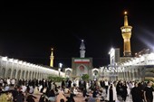 أجواء الحرم الرضوی المطهر فی لیلة میلاد النبی الأکرم (ص) والإمام الصادق (ع)