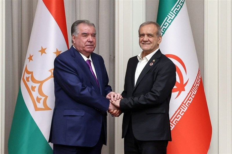 Iranian, Tajik Presidents Weigh Plans for Closer Cooperation