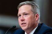 Министр сухопутных войск США также подал в отставку — новый внутренний удар по Трампу