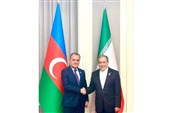 وزیرا خارجیة إیران وأذربیجان یبحثان المشاریع المشترکة والقضایا الإقلیمیة فی قرغیزستان