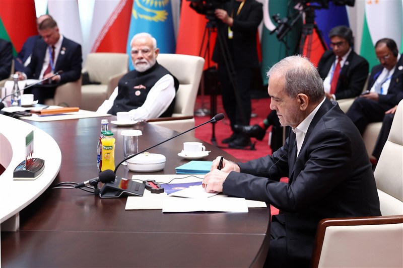 Iran Signs Key Agreements at SCO Summit
