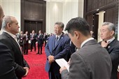 Краткая беседа президентов Ирана и Китая на полях саммита ШОС