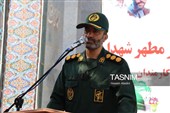 آیین گلباران و عطرافشانی قبور مطهر شهدا در اراک