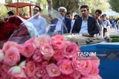 آیین گلباران و عطرافشانی قبور مطهر شهدا در اراک