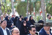 آیین گلباران و عطرافشانی قبور مطهر شهدا در اراک