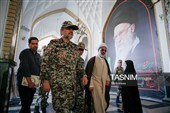 تشرف فرمانده نیروی پدافند هوایی ارتش به حرم مطهر رضوی