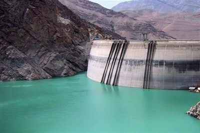 50 درصد مخازن سدهای کشور خالی است