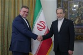 دیدار سرکنسولان جدید ایران در کازان و بصره با عراقچی
