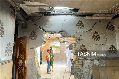 آثار جنایت آمریکایی بر پیکره منازل مسکونی شهر بندری کوهستک