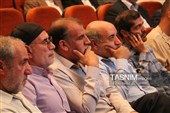 رونمایی از دو اثر فاخر هنری «خرمانخورده» و «بیل به دست» در کرمان