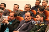رونمایی از دو اثر فاخر هنری «خرمانخورده» و «بیل به دست» در کرمان