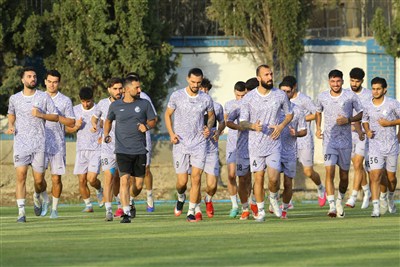استقلالی‌ها امروز بدون تمرین به اراک می‌روند/ آقاسی مشکلی ندارد