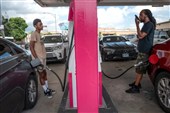 US Gasoline Prices Set To Hit Record Over Labor Day Weekend