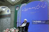 آیت‌الله سبحانی: انقلاب اسلامی جزئی از برکات حوزه علمیه قم است