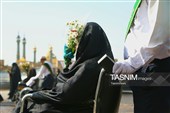 کجاوه‌ای از نور در سیل خروشان مردم مشتاق قم