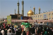 کجاوه‌ای از نور در سیل خروشان مردم مشتاق قم