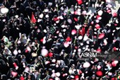 استقبال باشکوه مردم قم از کاروان نمادین حضرت معصومه(س)