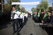 استقبال باشکوه مردم قم از کاروان نمادین حضرت معصومه(س)