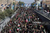 استقبال باشکوه مردم قم از کاروان نمادین حضرت معصومه(س)