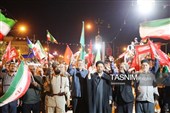 فریادِ مقاومت در دلِ خیابان جمهوری