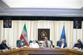نشست مجمع تشخیص مصلحت با رئیس کل بانک مرکزی درباره بازار ارز