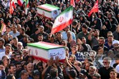 تشییع پرچمداران سنگر خیابان در مشهد