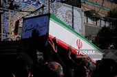 تشییع پیکر 2 شهید حادثه بلوار وکیل‌آباد مشهد در حرم مطهر رضوی