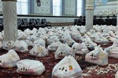 سپاه و بسیج در کنار معیشت مردم؛ توزیع 600 بسته در ایلخچی
