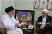 دیدار عارف با نماینده آیت‌الله سیستانی در  ایران