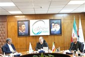 طرح‌های جدید اقتصادی برای لرستان؛ هلدینگ خلیج فارس پای‌کار آمد