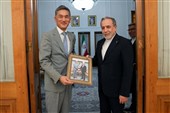 عراقجی یستقبل عدداً من السفراء والممثلین الدولیین