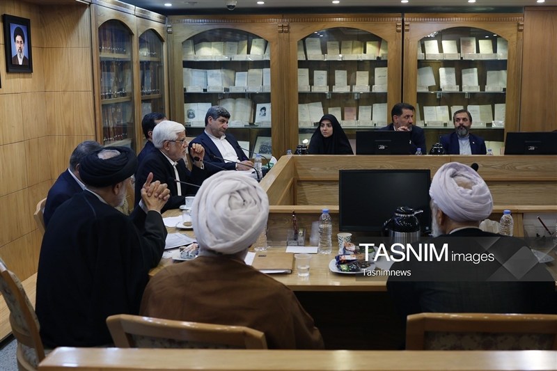 عارف: سهم زنان در توسعه علم و فناوری بیشتر از مردان است