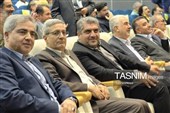اختتامیه جشنواره ملی تئاتر خیابانی رضوی در یاسوج  با حضور وزیر فرهنگ