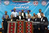 درخشش کاراته‌کاهای اصفهان؛ قهرمانی آقایان و نایب‌قهرمانی بانوان در رقابت‌های کشوری