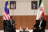 Pezeshkian Warns of US Plots to Divide Muslim Nations