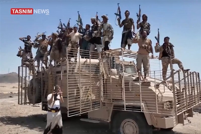 بازگشت 210 اسیر آزادشده یمنی به صنعا