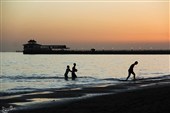 One Killed As Projectile Hits Ship in Southern Iran