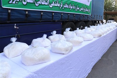 کشف 390 کیلو شیشه در پوشش بار ضایعاتی در البرز