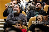 تئاتر «گؤیدن اوچ آلما دوشدو»