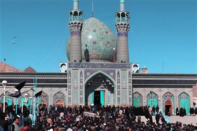نگین فیروزه‌ای شهرضا؛ روایتی از حرم شاه‌رضا(ع)
