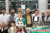 استقبال از مدال‌آوران مسابقات آسیایی اردن در فرودگاه کرمان